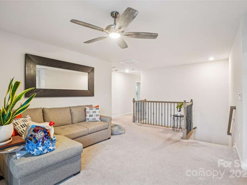 17312 Snug Harbor Road, Charlotte, NC 28278.  MLS# CAR4328108, YatesRealty ID 1306. 