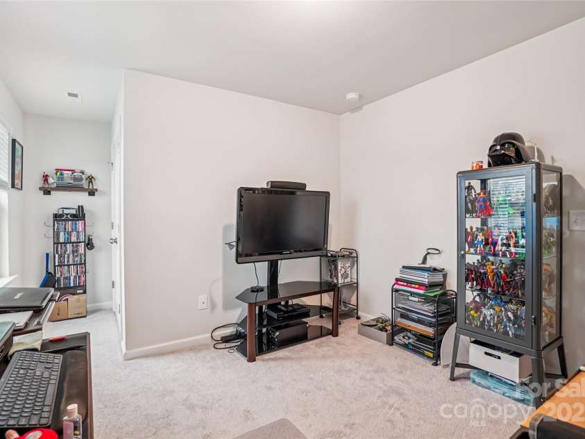 17312 Snug Harbor Road, Charlotte, NC 28278.  MLS# CAR4328108, YatesRealty ID 1306. 