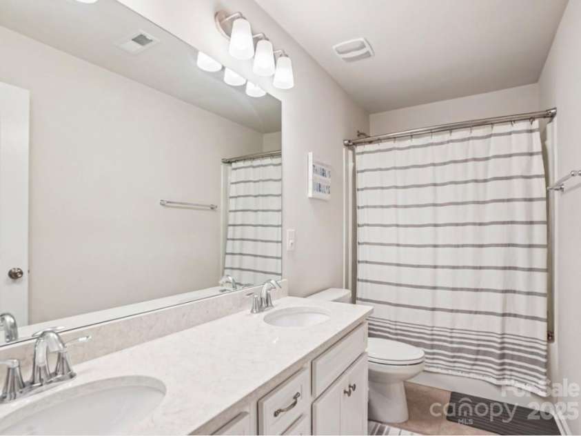 17312 Snug Harbor Road, Charlotte, NC 28278.  MLS# CAR4328108, YatesRealty ID 1306. 