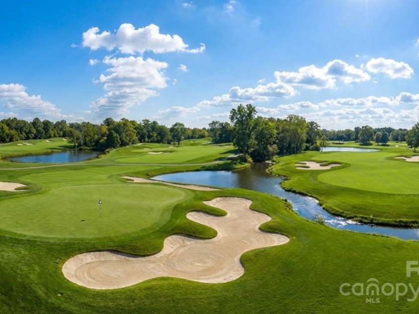 17312 Snug Harbor Road, Charlotte, NC 28278.  MLS# CAR4328108, YatesRealty ID 1306. 