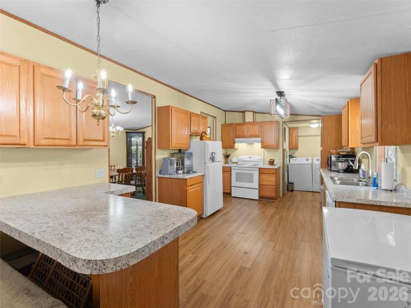 301 Matthew Lane, Canton, NC 28716.  MLS# CAR4368947, YatesRealty ID 13061. 