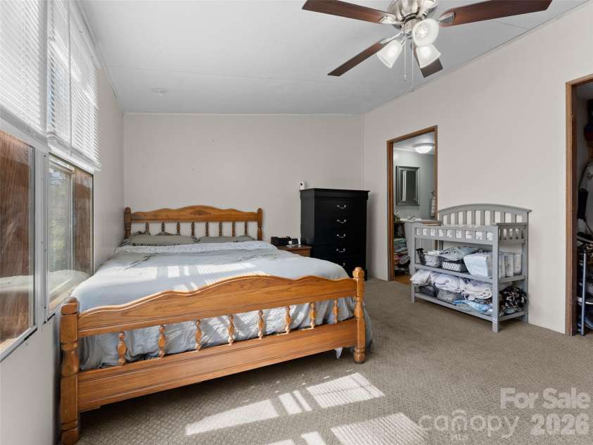 301 Matthew Lane, Canton, NC 28716.  MLS# CAR4368947, YatesRealty ID 13061. 
