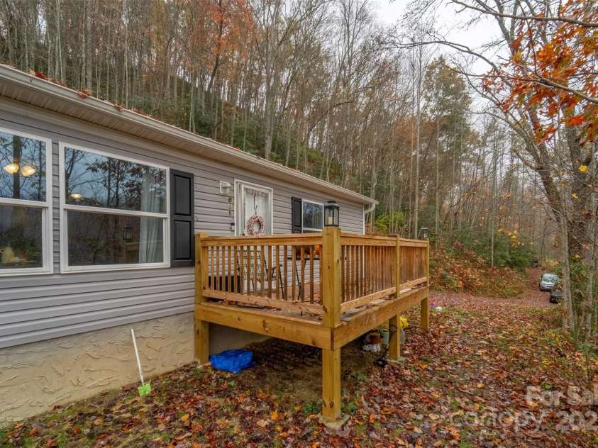 97 Sleeper Branch Road, Whittier, NC 28789.  MLS# CAR4197903, YatesRealty ID 13062. 