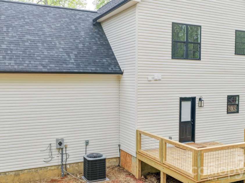 155 Rudisill Road, Lincolnton, NC 28092.  MLS# CAR4321191, YatesRealty ID 13064. 