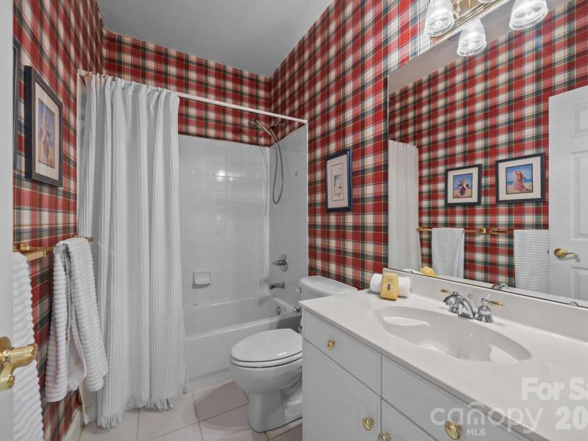 20432 Middletown Road, Cornelius, NC 28031.  MLS# CAR4363403, YatesRealty ID 13066. 