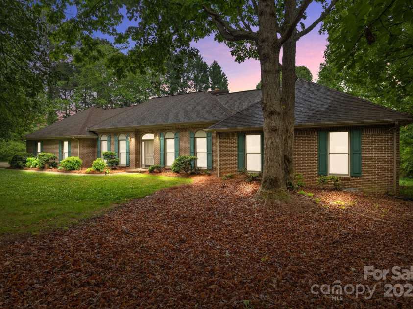 8368 Fairfield Forest Road, Denver, NC 28037.  MLS# CAR4251770, YatesRealty ID 13069. 