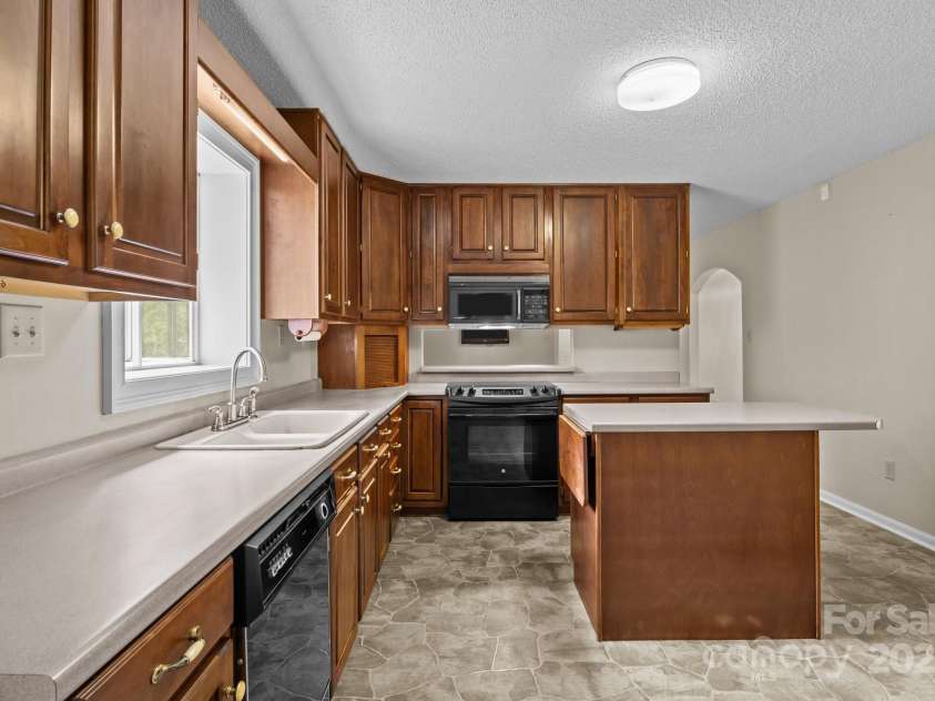 8368 Fairfield Forest Road, Denver, NC 28037.  MLS# CAR4251770, YatesRealty ID 13069. 