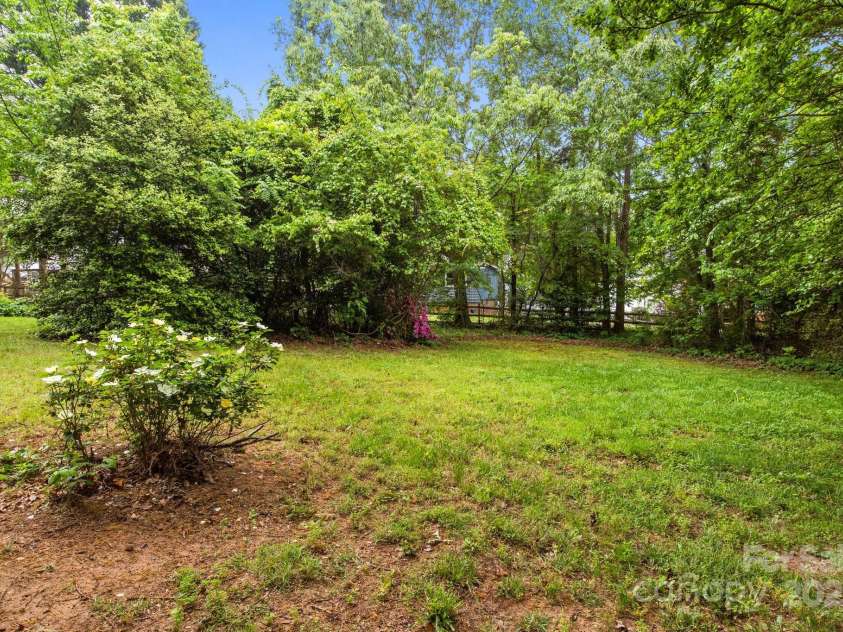 8368 Fairfield Forest Road, Denver, NC 28037.  MLS# CAR4251770, YatesRealty ID 13069. 