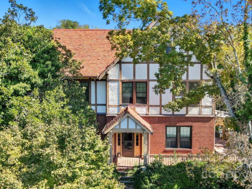 213 Brent Street, Wadesboro, NC 28170.  MLS# CAR4289653, YatesRealty ID 1307. 