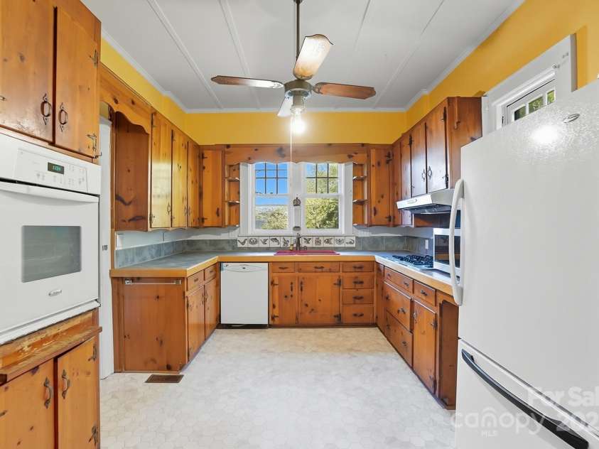 213 Brent Street, Wadesboro, NC 28170.  MLS# CAR4289653, YatesRealty ID 1307. 