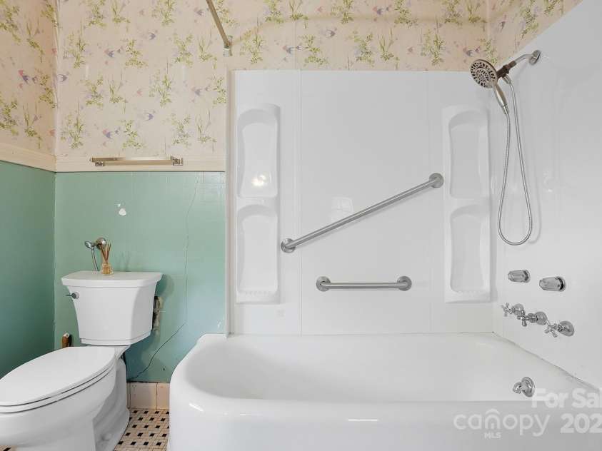 213 Brent Street, Wadesboro, NC 28170.  MLS# CAR4289653, YatesRealty ID 1307. 