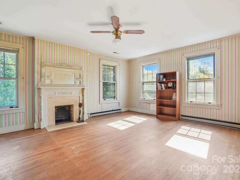 213 Brent Street, Wadesboro, NC 28170.  MLS# CAR4289653, YatesRealty ID 1307. 