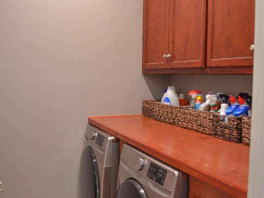 5665 Gold Creek Bay Drive, Hickory, NC 28601.  MLS# CAR4286069, YatesRealty ID 1307. Laundry Room
