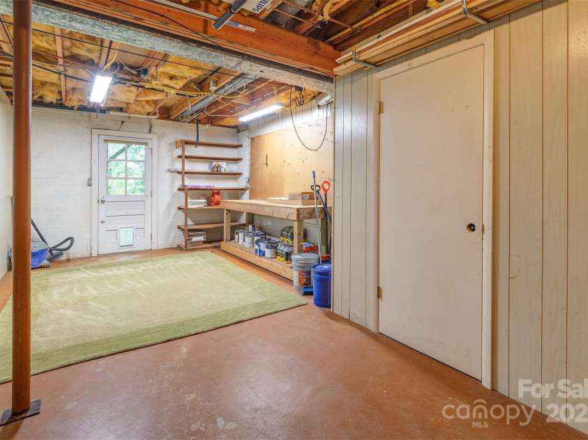 14 Parkview Drive, Asheville, NC 28805.  MLS# CAR4245695, YatesRealty ID 13070. Massive storage room