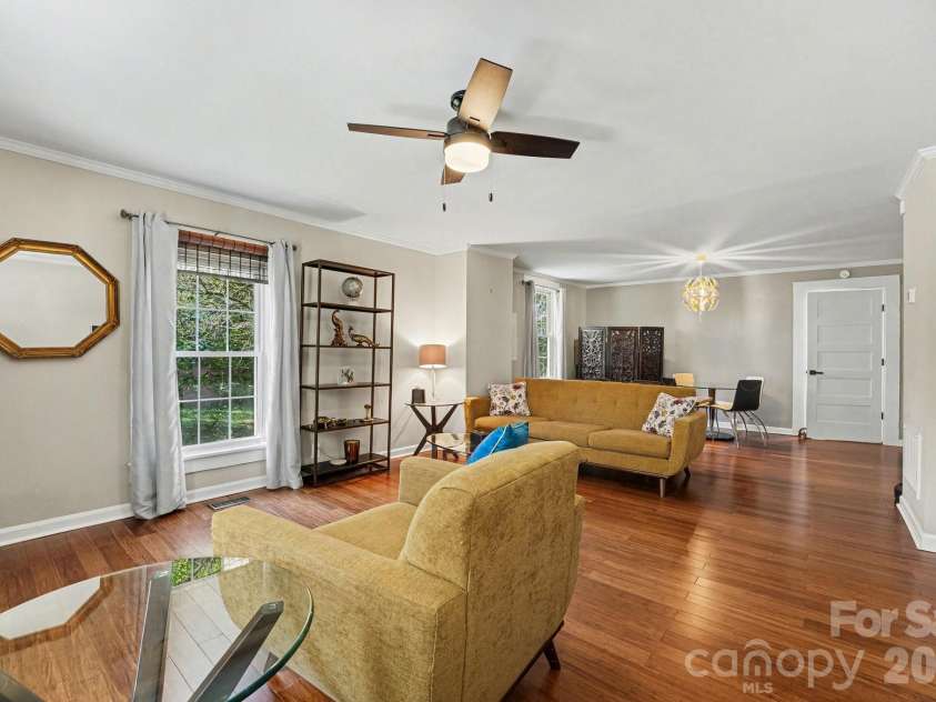224 Catawba Avenue, Mooresville, NC 28115.  MLS# CAR4353590, YatesRealty ID 13070. 