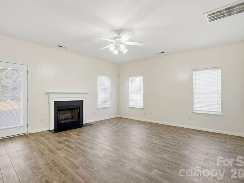 2019 Aberglen Drive, Charlotte, NC 28262.  MLS# CAR4323043, YatesRealty ID 13071. 