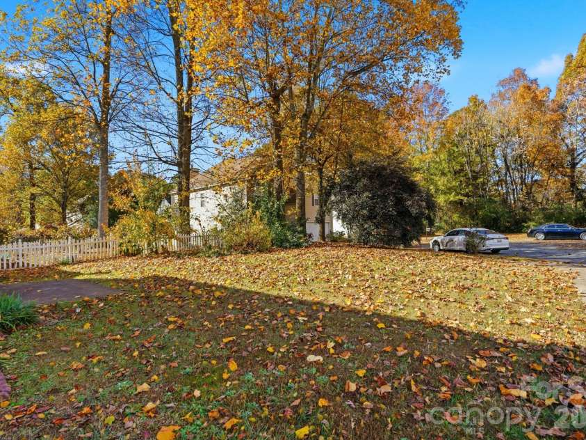 2019 Aberglen Drive, Charlotte, NC 28262.  MLS# CAR4323043, YatesRealty ID 13071. 