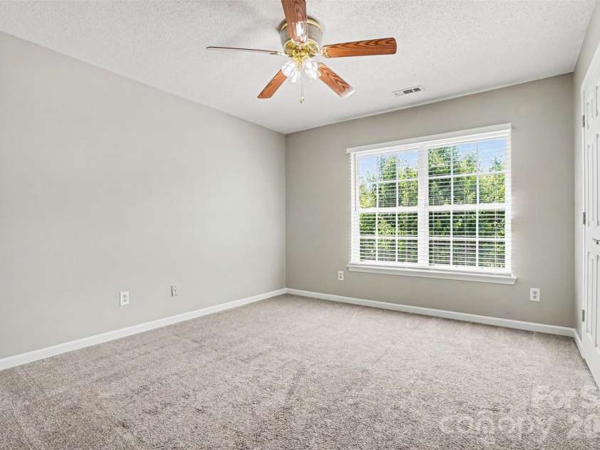 8623 Strider Drive, Charlotte, NC 28212.  MLS# CAR4362536, YatesRealty ID 13072. 