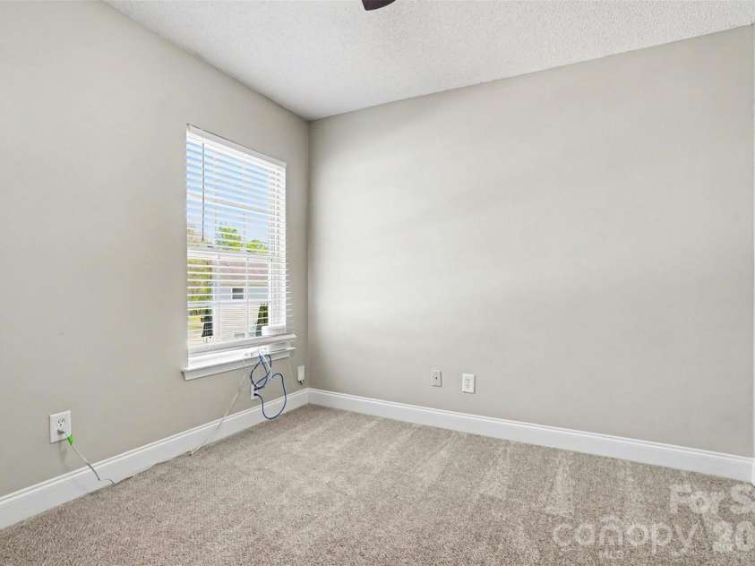 8623 Strider Drive, Charlotte, NC 28212.  MLS# CAR4362536, YatesRealty ID 13072. 