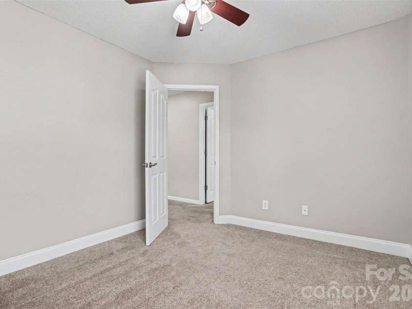 8623 Strider Drive, Charlotte, NC 28212.  MLS# CAR4362536, YatesRealty ID 13072. 