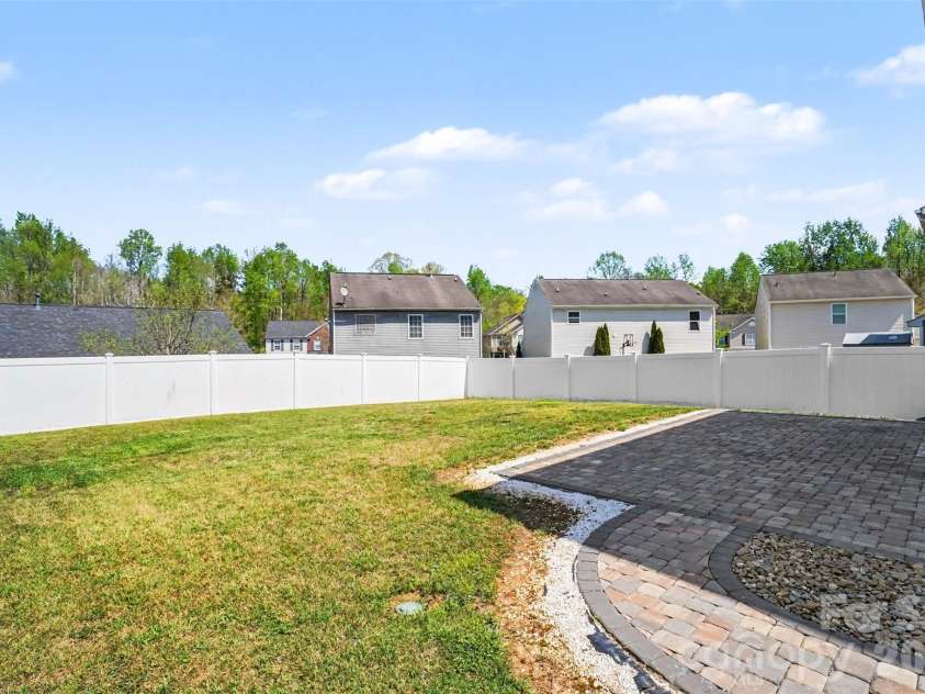 8623 Strider Drive, Charlotte, NC 28212.  MLS# CAR4362536, YatesRealty ID 13072. 