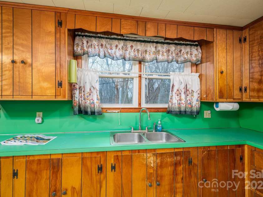6331 Smith Road, Vale, NC 28168.  MLS# CAR4320572, YatesRealty ID 13074. 