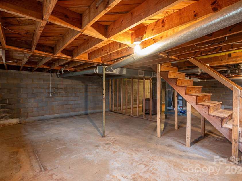6331 Smith Road, Vale, NC 28168.  MLS# CAR4320572, YatesRealty ID 13074. 