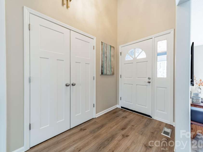 7416 Whitewash Trail, Sherrills Ford, NC 28673.  MLS# CAR4341947, YatesRealty ID 13075. 