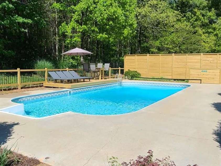 7416 Whitewash Trail, Sherrills Ford, NC 28673.  MLS# CAR4341947, YatesRealty ID 13075. 