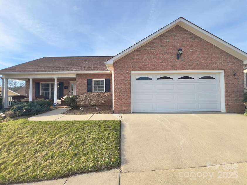 1292 Wexford Village, Lenoir, NC 28645.  MLS# CAR4237186, YatesRealty ID 13076. 