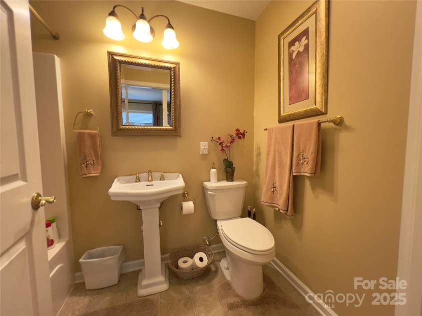 1292 Wexford Village, Lenoir, NC 28645.  MLS# CAR4237186, YatesRealty ID 13076. 