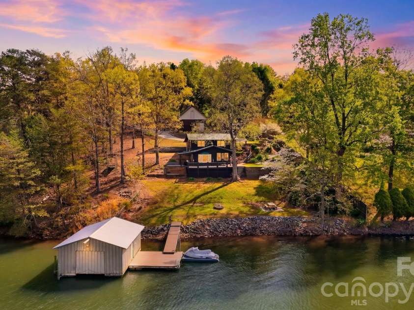 75 Rutt Road, Taylorsville, NC 28681.  MLS# CAR4368213, YatesRealty ID 13076. 