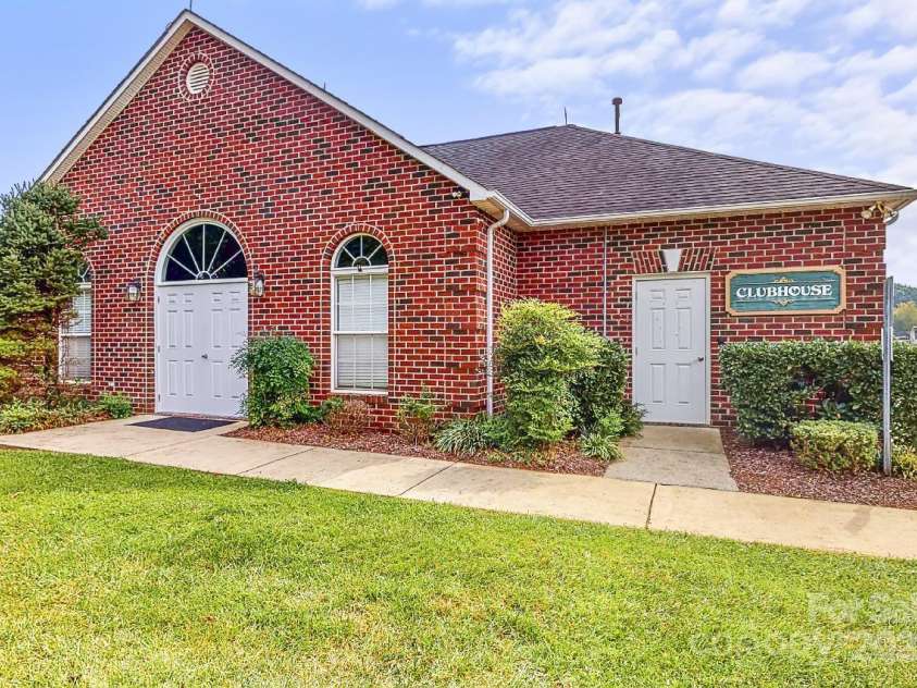 1278 Gracebrook Drive, Salisbury, NC 28147.  MLS# CAR4234224, YatesRealty ID 13077. Grace Ridge Clubhouse with excercise room