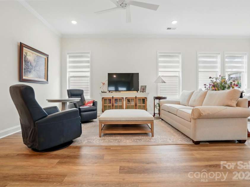 1318 Encore Lane, Waxhaw, NC 28173.  MLS# CAR4259301, YatesRealty ID 13078. 