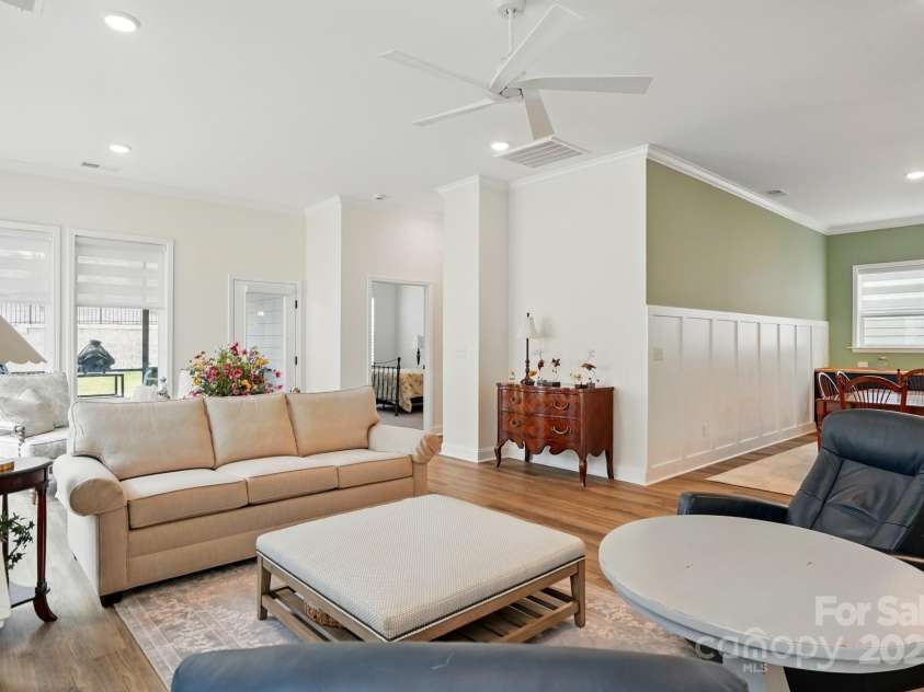 1318 Encore Lane, Waxhaw, NC 28173.  MLS# CAR4259301, YatesRealty ID 13078. 