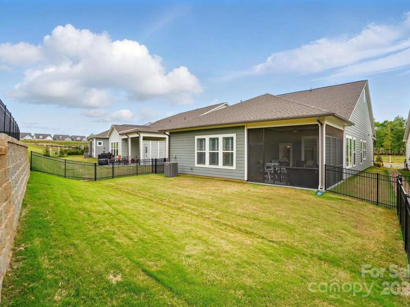 1318 Encore Lane, Waxhaw, NC 28173.  MLS# CAR4259301, YatesRealty ID 13078. 