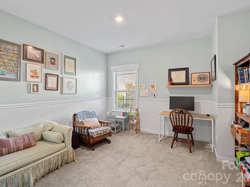 3941 Isenhour Road, Kannapolis, NC 28081.  MLS# CAR4356574, YatesRealty ID 13078. Flex room or office space