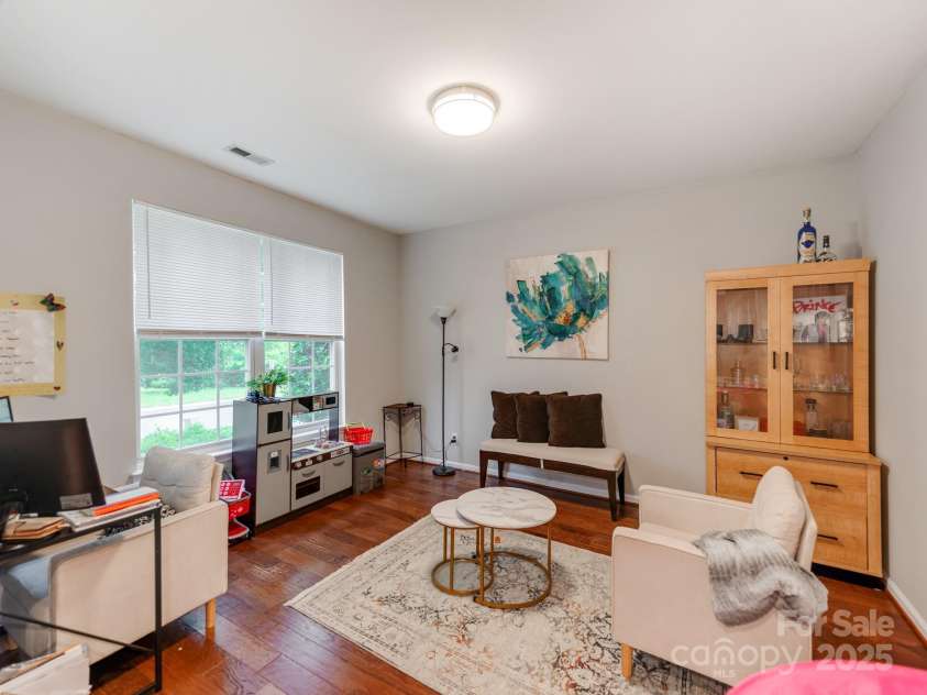 11719 Withers Mill Drive, Charlotte, NC 28278.  MLS# CAR4249400, YatesRealty ID 13079. 