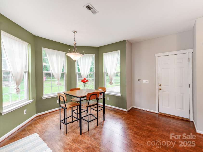 11719 Withers Mill Drive, Charlotte, NC 28278.  MLS# CAR4249400, YatesRealty ID 13079. 