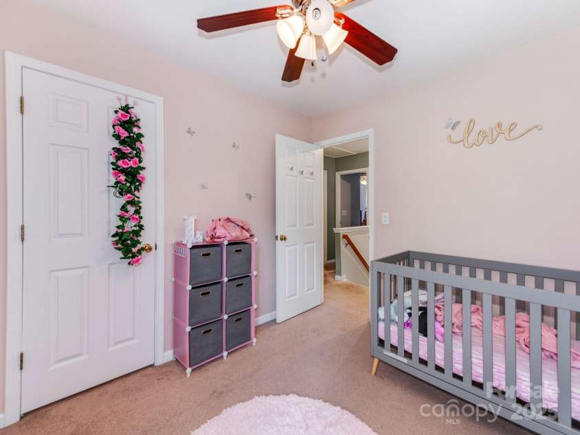 11719 Withers Mill Drive, Charlotte, NC 28278.  MLS# CAR4249400, YatesRealty ID 13079. 