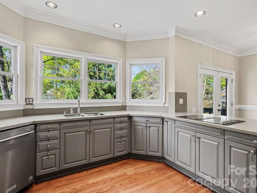 1941 Kilmonack Lane, Charlotte, NC 28270.  MLS# CAR4363894, YatesRealty ID 13079. Kitchen