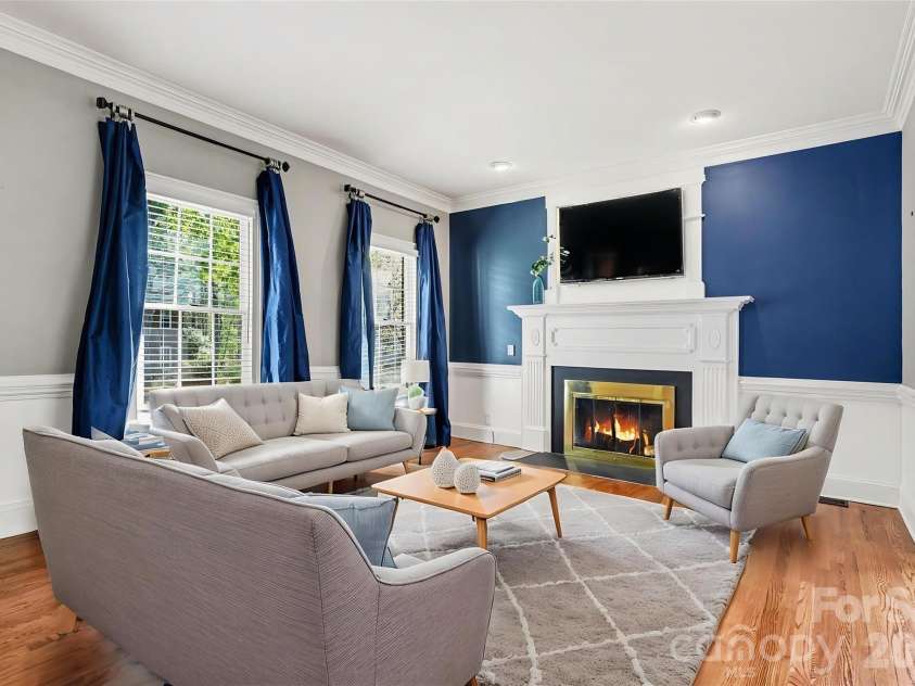 1941 Kilmonack Lane, Charlotte, NC 28270.  MLS# CAR4363894, YatesRealty ID 13079. Living Room *Virtually Staged*