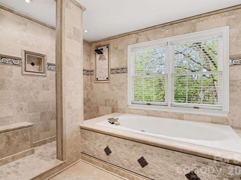 1941 Kilmonack Lane, Charlotte, NC 28270.  MLS# CAR4363894, YatesRealty ID 13079. Primary Bathroom