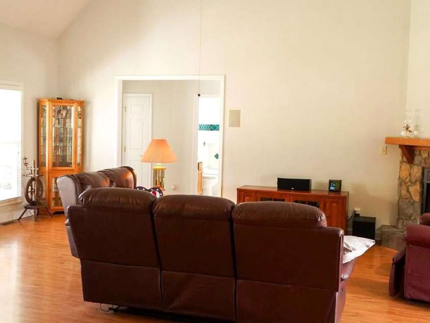 7972 Summit Ridge Drive, Catawba, NC 28609.  MLS# CAR4326299, YatesRealty ID 13082. 