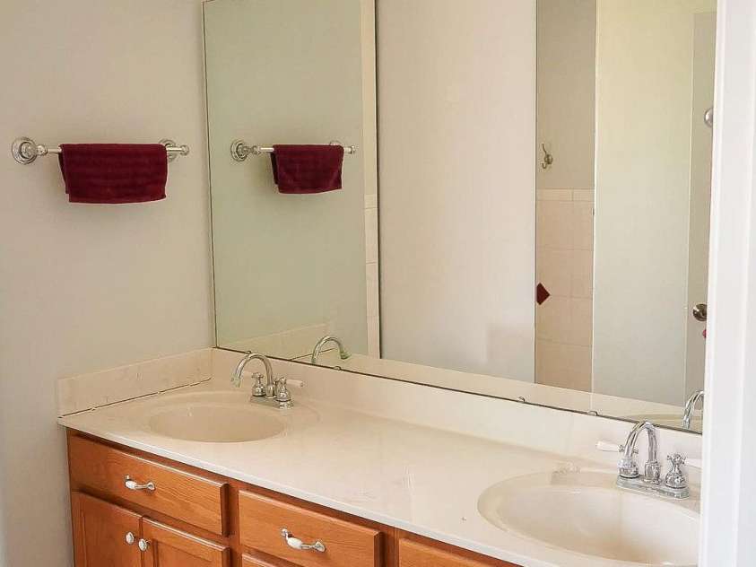 7972 Summit Ridge Drive, Catawba, NC 28609.  MLS# CAR4326299, YatesRealty ID 13082. 