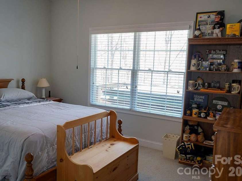 7972 Summit Ridge Drive, Catawba, NC 28609.  MLS# CAR4326299, YatesRealty ID 13082. 