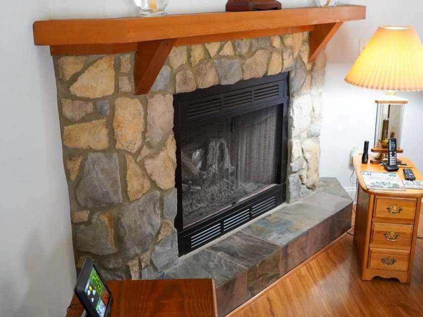 7972 Summit Ridge Drive, Catawba, NC 28609.  MLS# CAR4326299, YatesRealty ID 13082. 