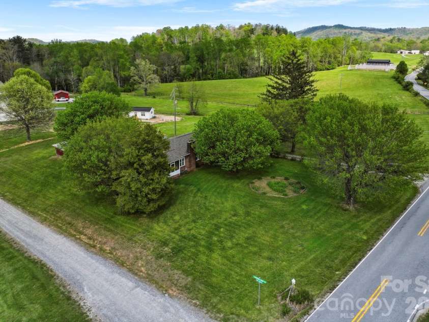 343 Brickyard Road, Etowah, NC 28729.  MLS# CAR4369195, YatesRealty ID 13084. Great location and level lot 