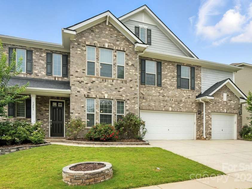 1281 Arges River Drive, Fort Mill, SC 29715.  MLS# CAR4274033, YatesRealty ID 13085. 