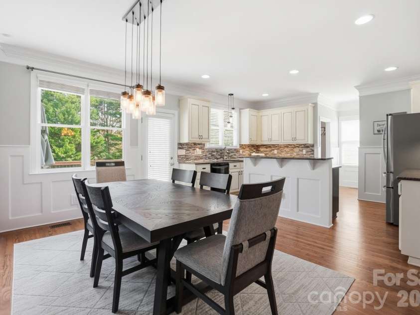 6326 Riverside Oaks Drive, Huntersville, NC 28078.  MLS# CAR4360151, YatesRealty ID 13085. 